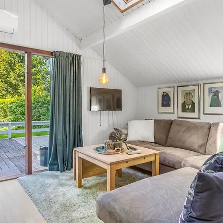 Ung - 30km From The Sea By Interhome