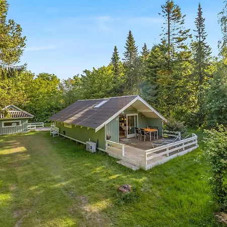 Ung - 30km From The Sea By Interhome 度假居