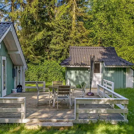 度假居 Ung - 30km From The Sea By Interhome