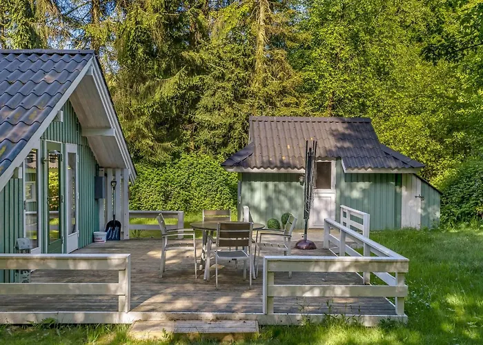 度假居 Ung - 30km From The Sea By Interhome